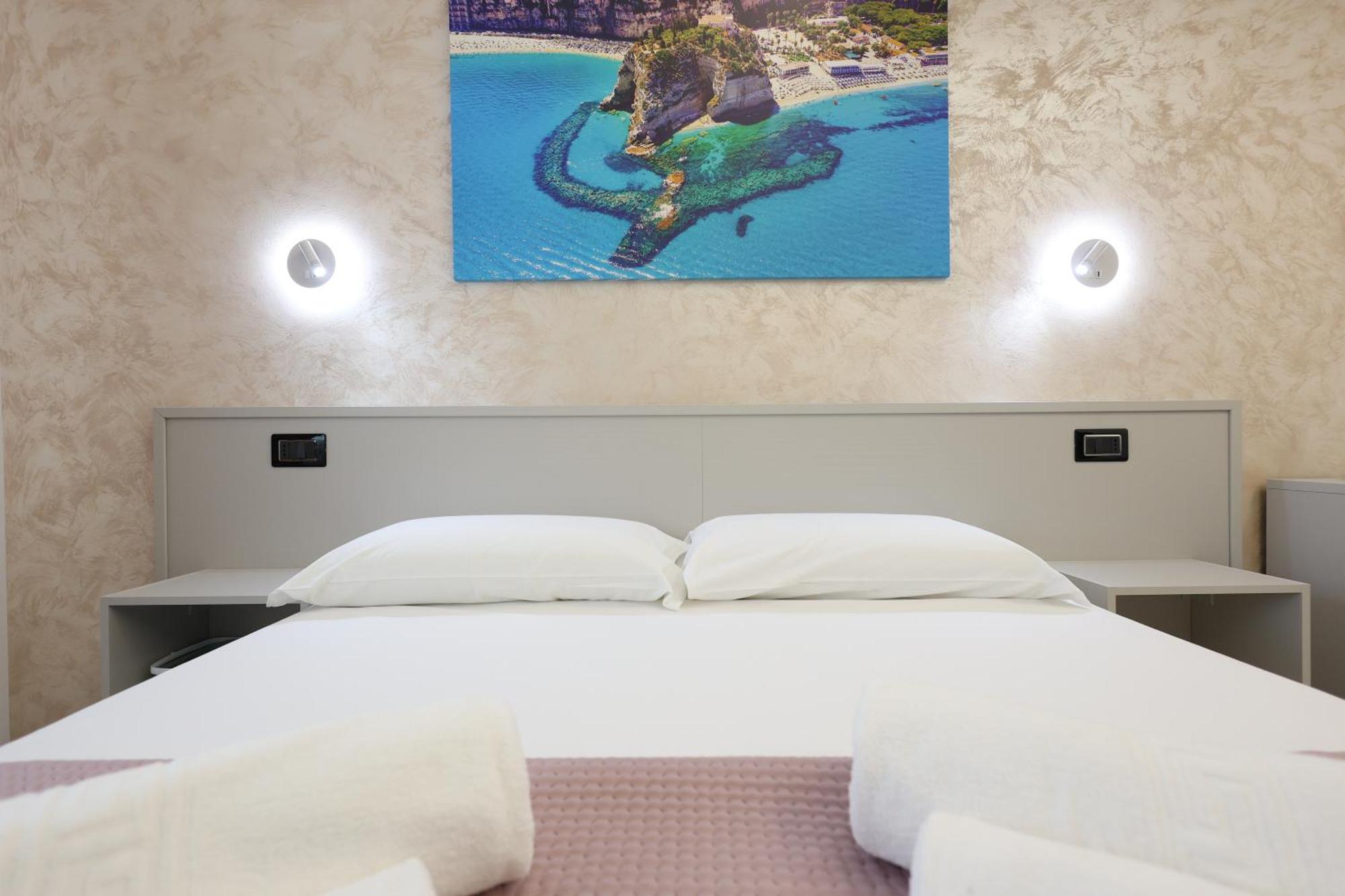 B&B Sunlight Tropea Exterior photo